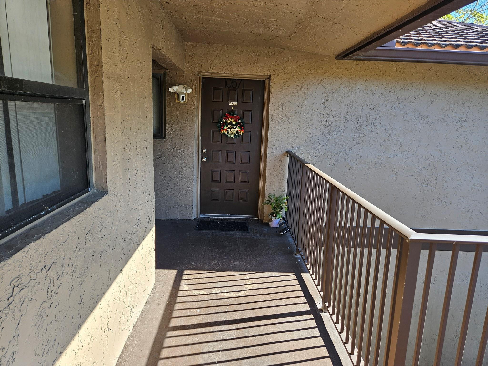 coral run condo - Residential