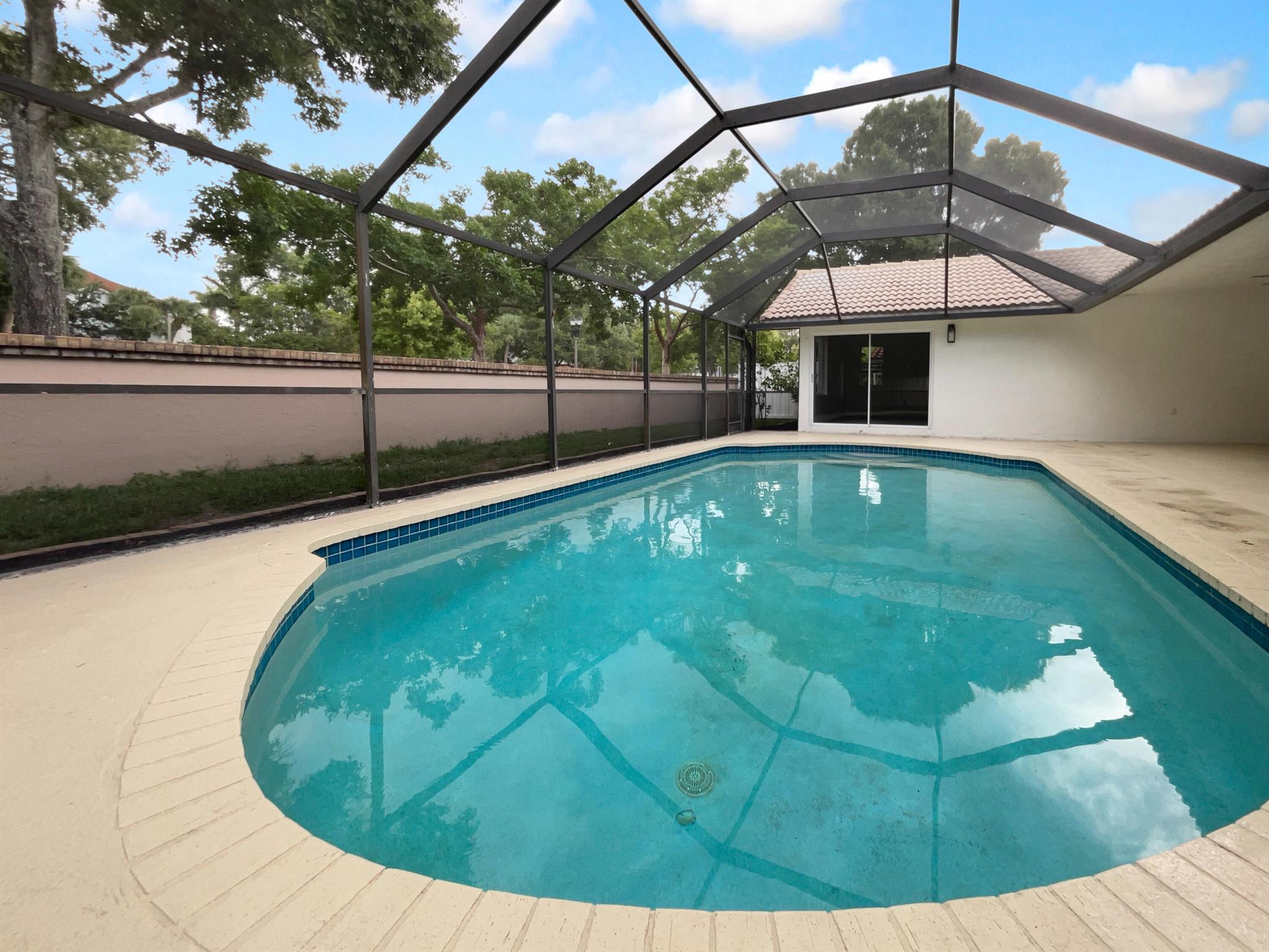 6287 NW 44th Street