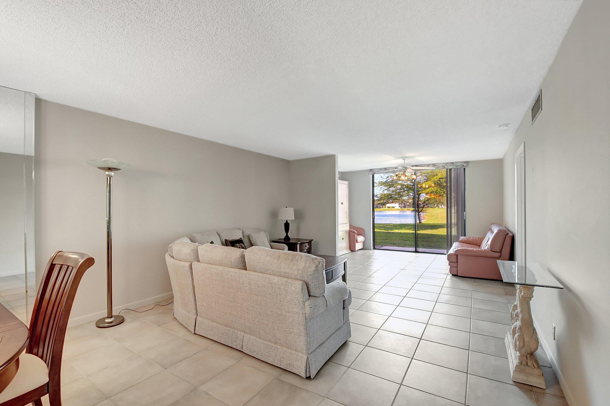 WATERSEDGE AT THE LAKES O - Residential Lease