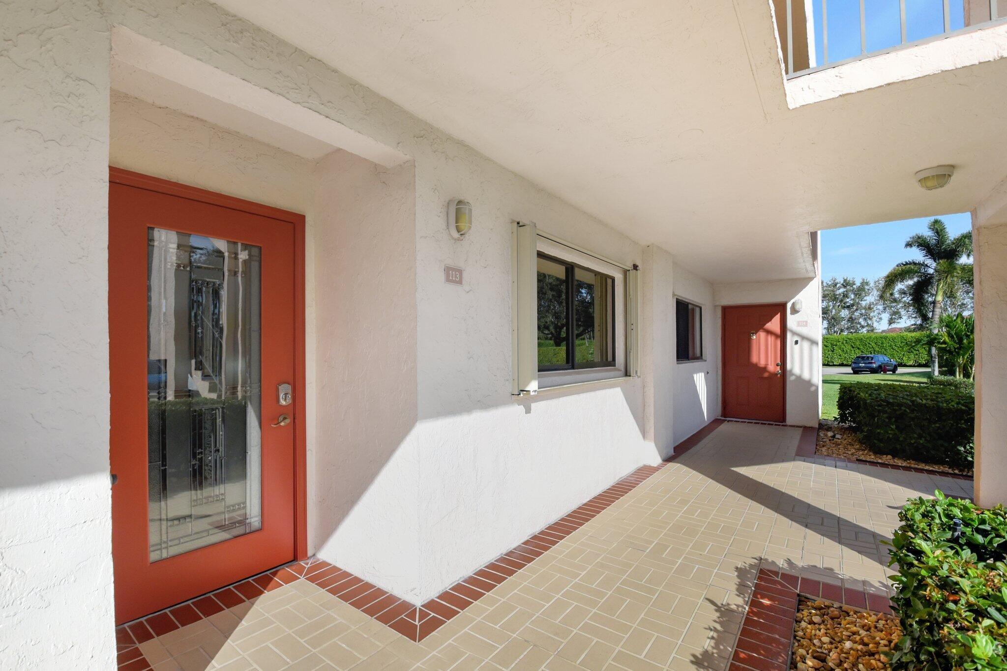 WATERSEDGE AT THE LAKES O - Residential Lease