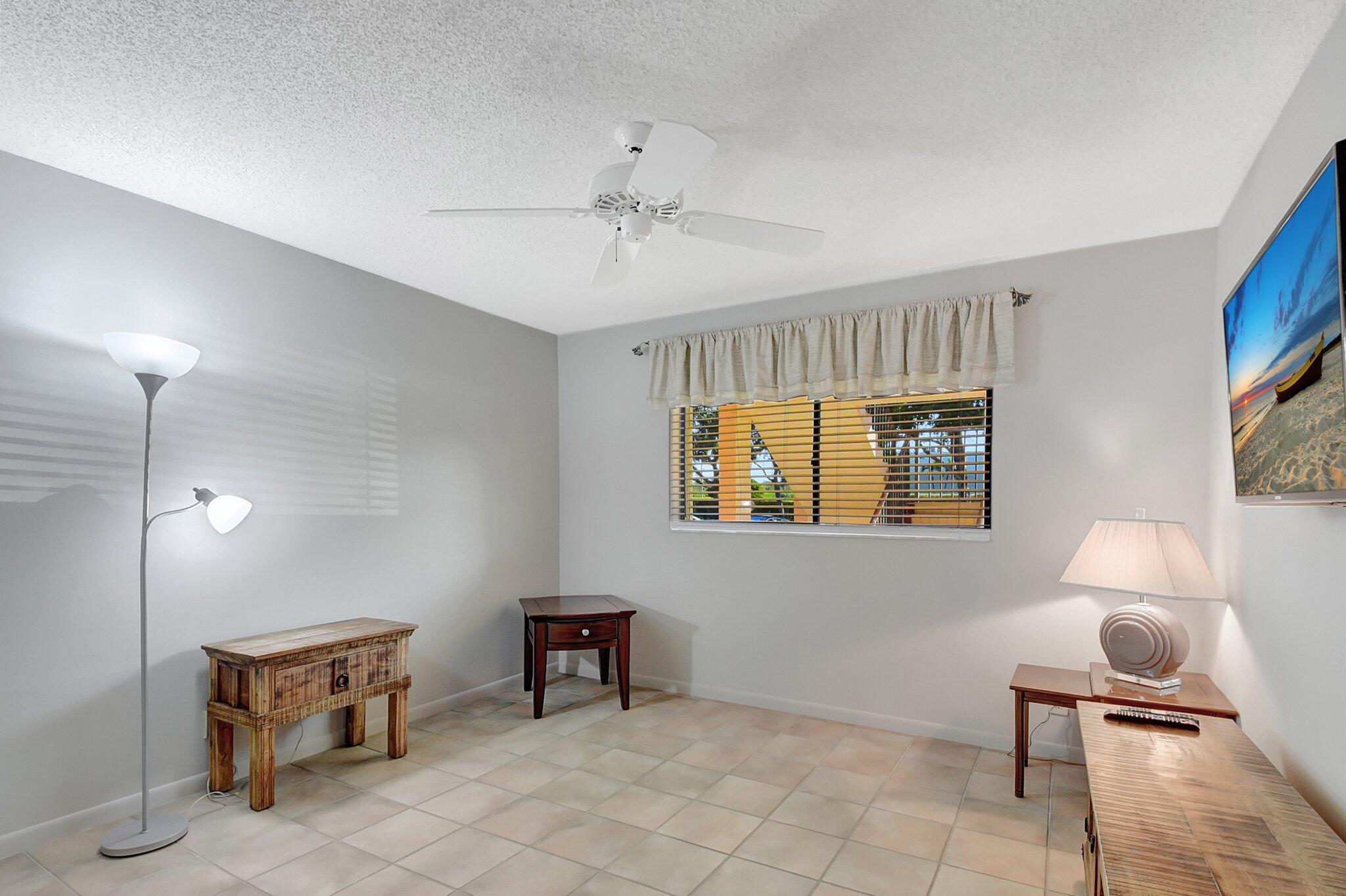 WATERSEDGE AT THE LAKES O - Residential Lease