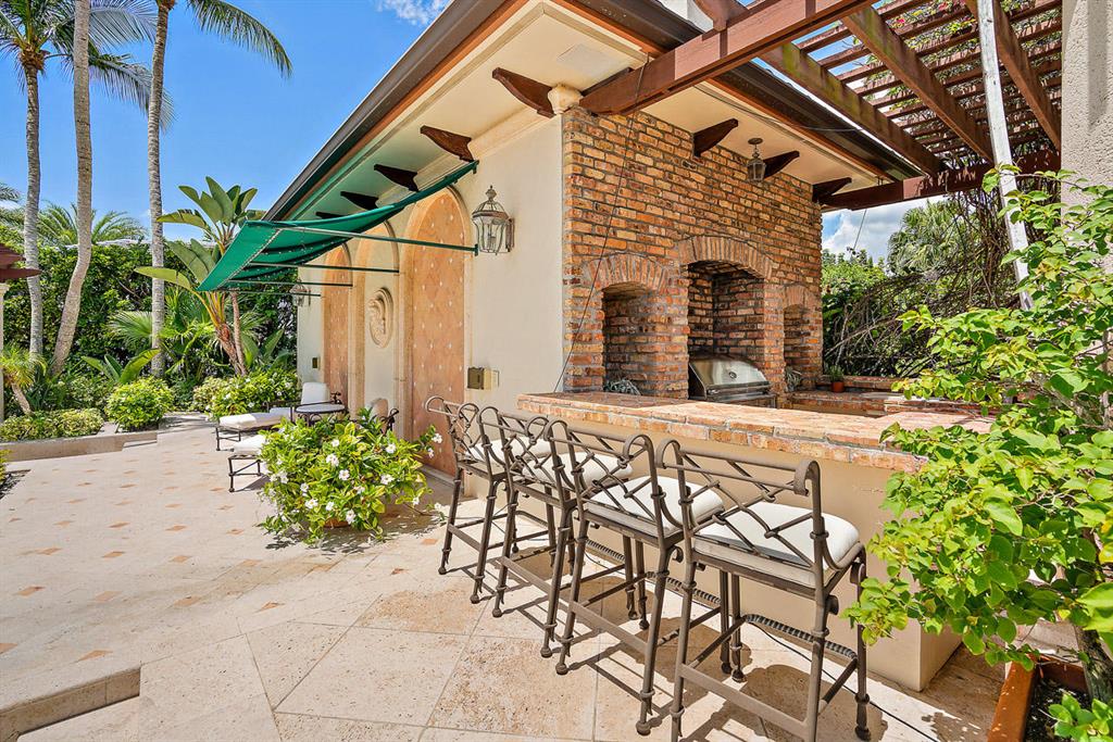 Admirals Cove - Residential