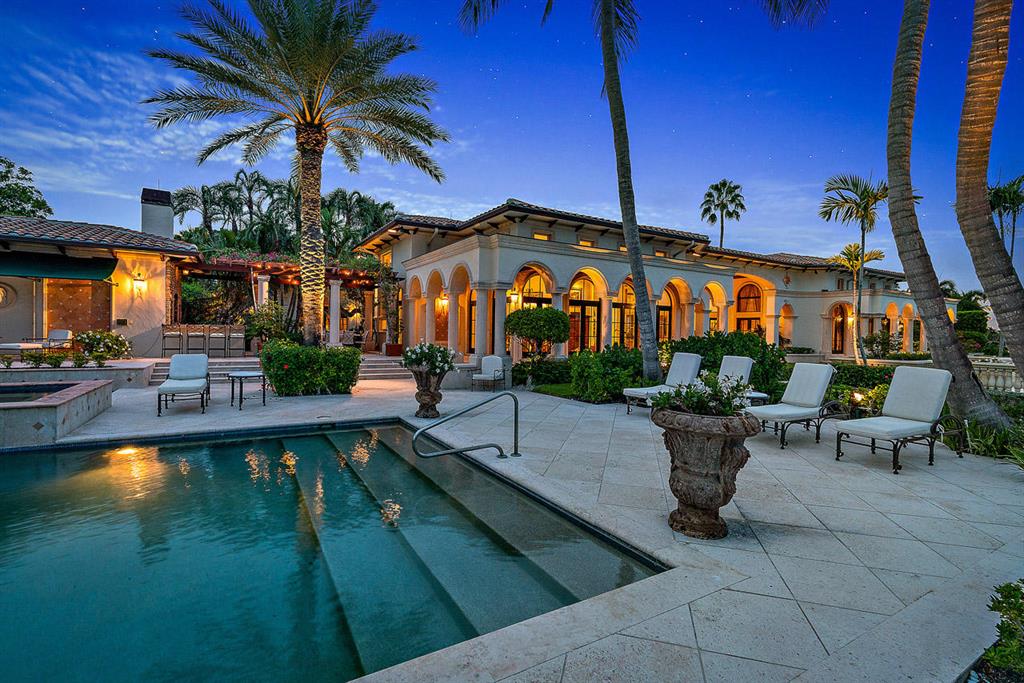 Admirals Cove - Residential