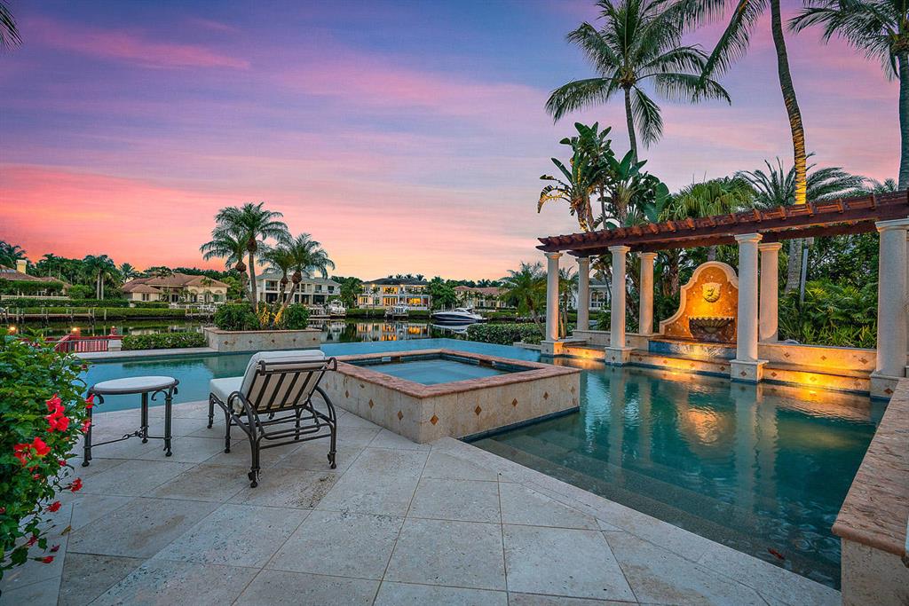 Admirals Cove - Residential