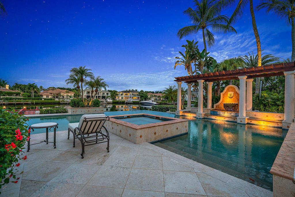 Admirals Cove - Residential