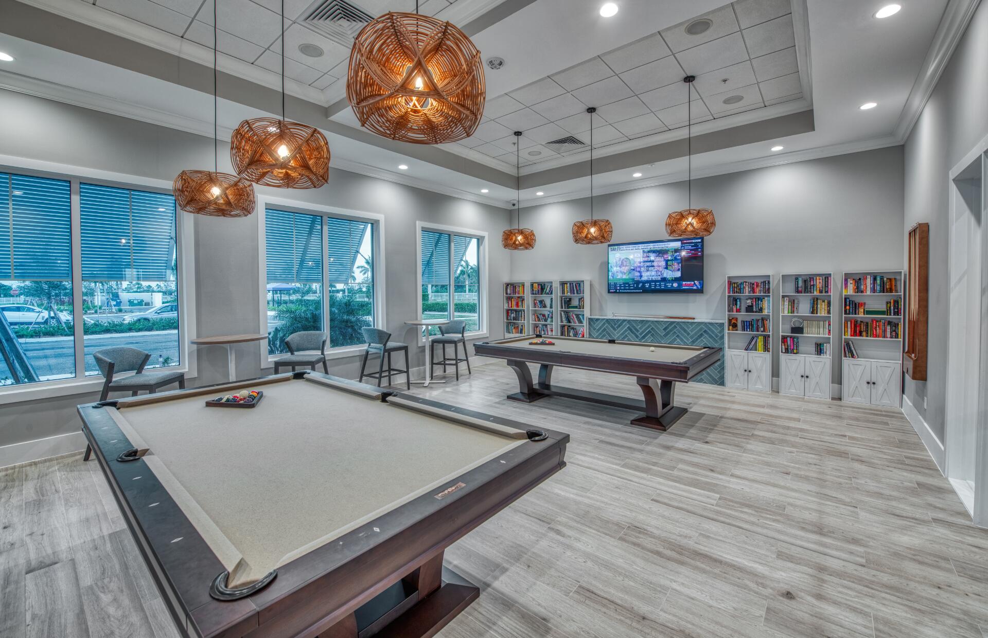 DEL WEBB TRADITION - Residential