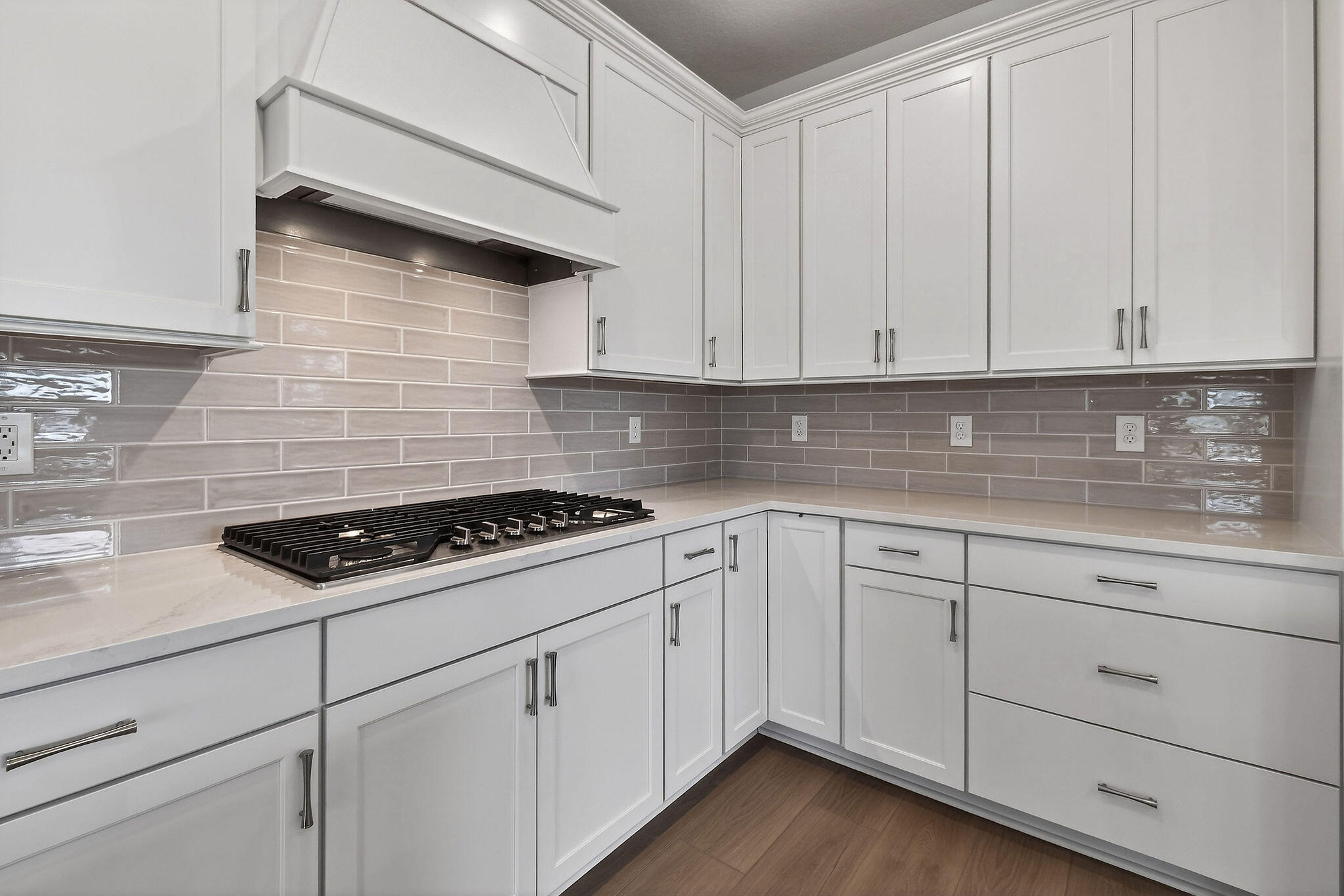 DEL WEBB TRADITION - Residential