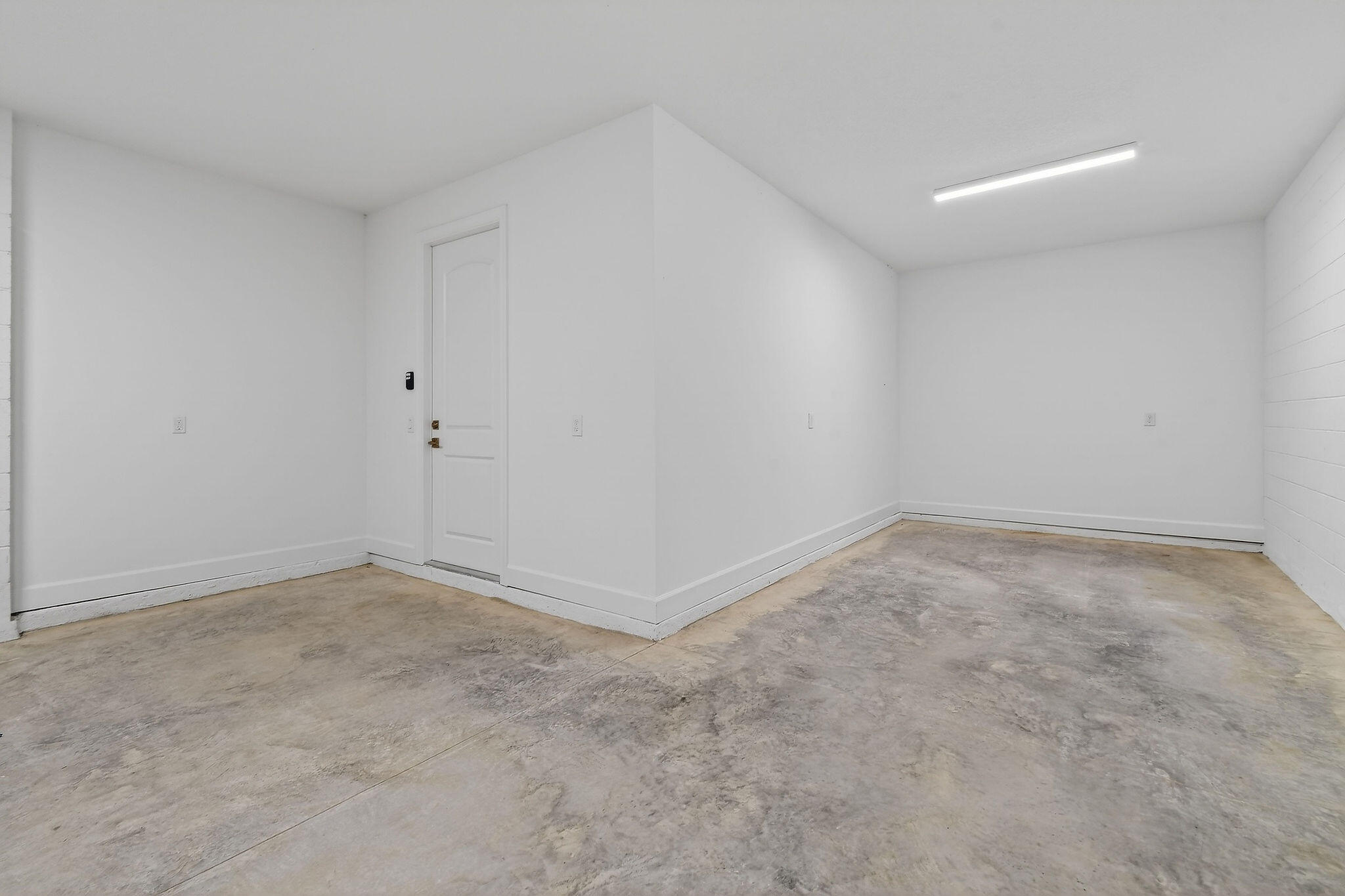 DEL WEBB TRADITION - Residential