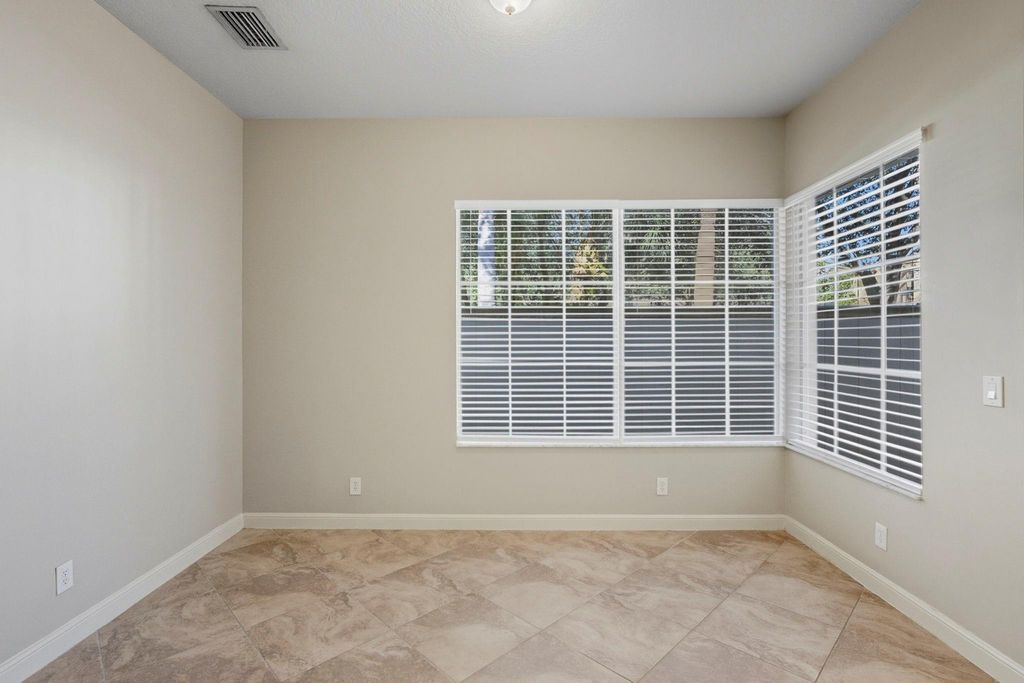 Photo of 85 Stoney Dr, Palm Beach Gardens, FL 33410 (MLS # F10529416)
