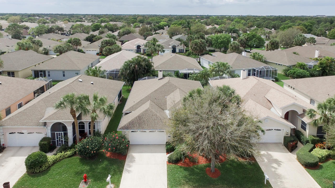 KINGS ISLE ISLE OF CAPRI - Residential