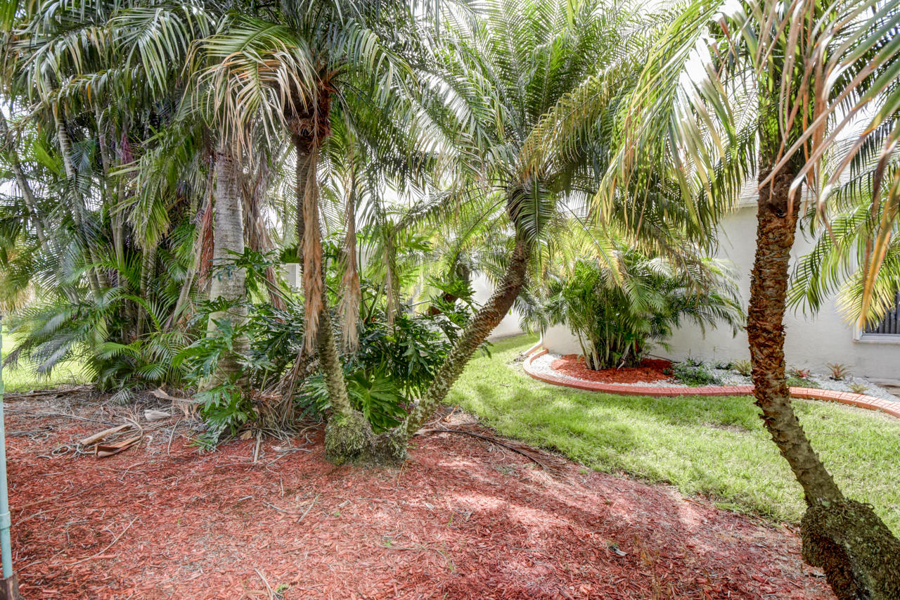 KINGS ISLE ISLE OF CAPRI - Residential