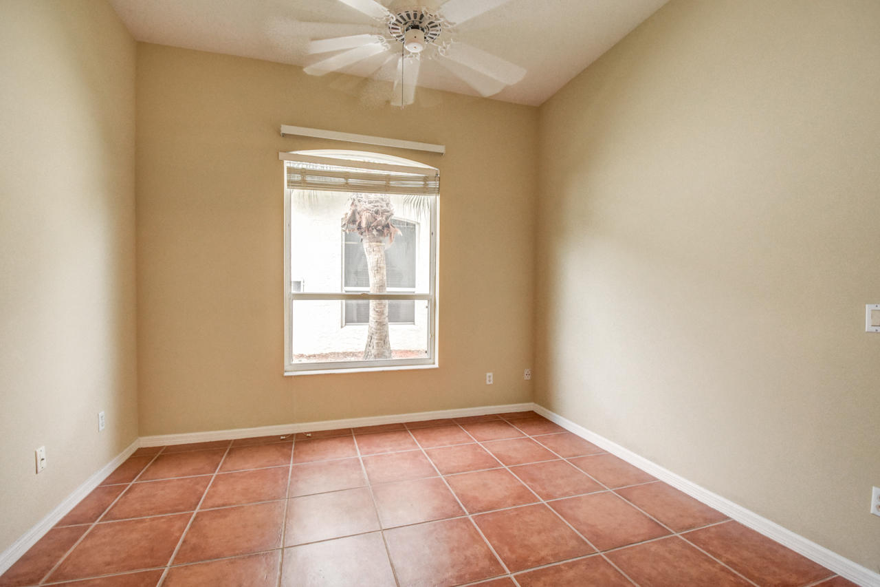 KINGS ISLE ISLE OF CAPRI - Residential