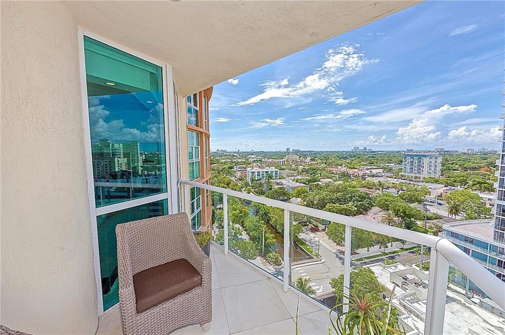 VENEZIA LAS OLAS - Residential