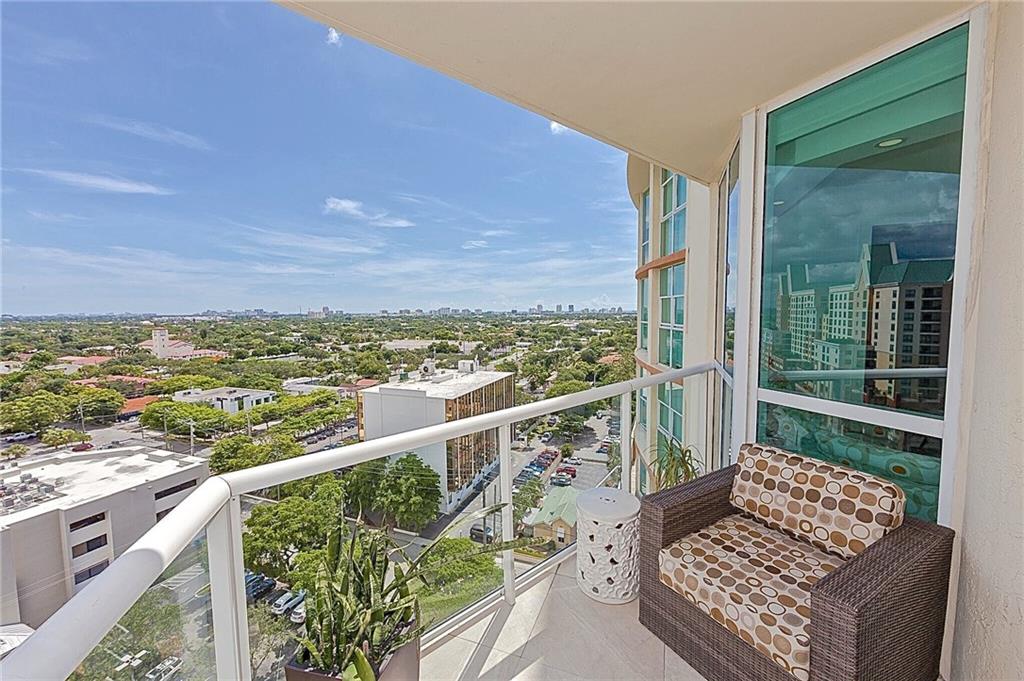 VENEZIA LAS OLAS - Residential