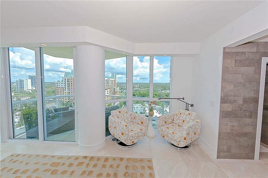 VENEZIA LAS OLAS - Residential