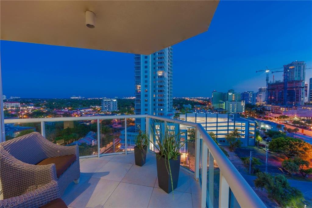 VENEZIA LAS OLAS - Residential