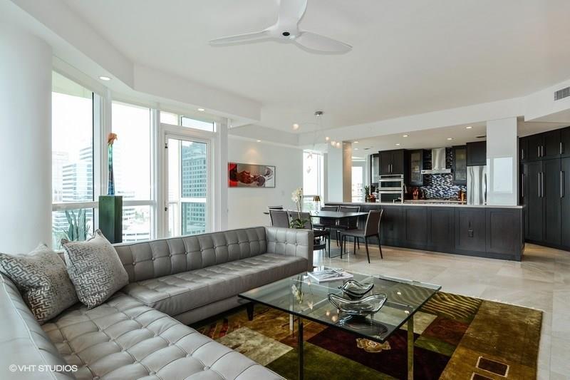 VENEZIA LAS OLAS - Residential