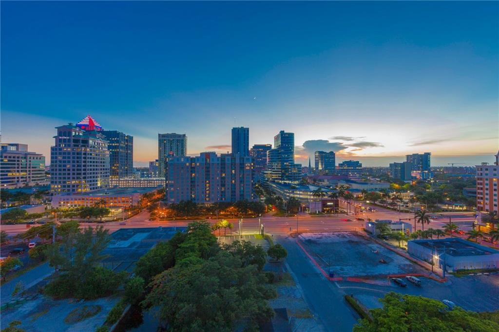 VENEZIA LAS OLAS - Residential