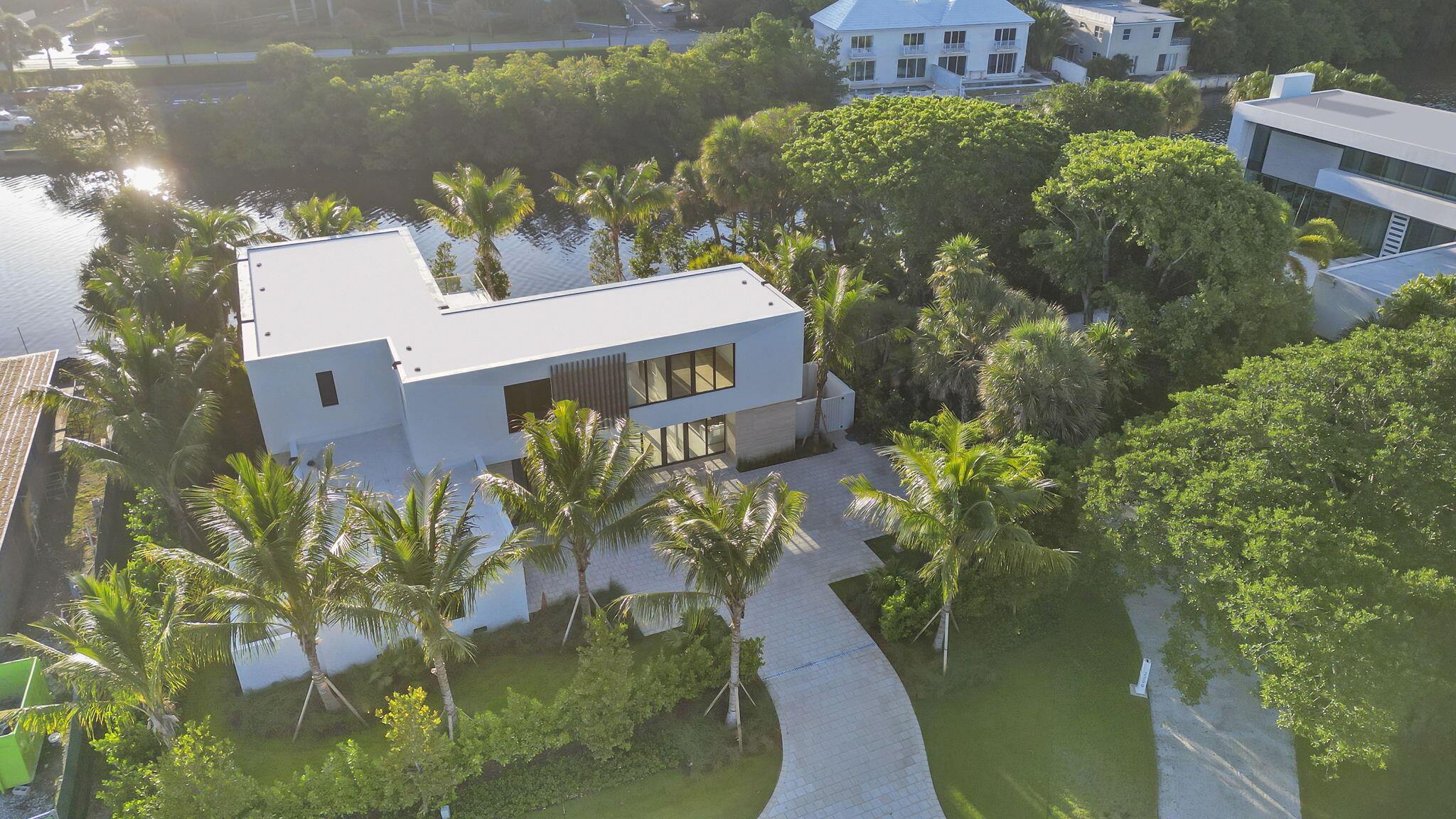 IBIS ISLE - Residential