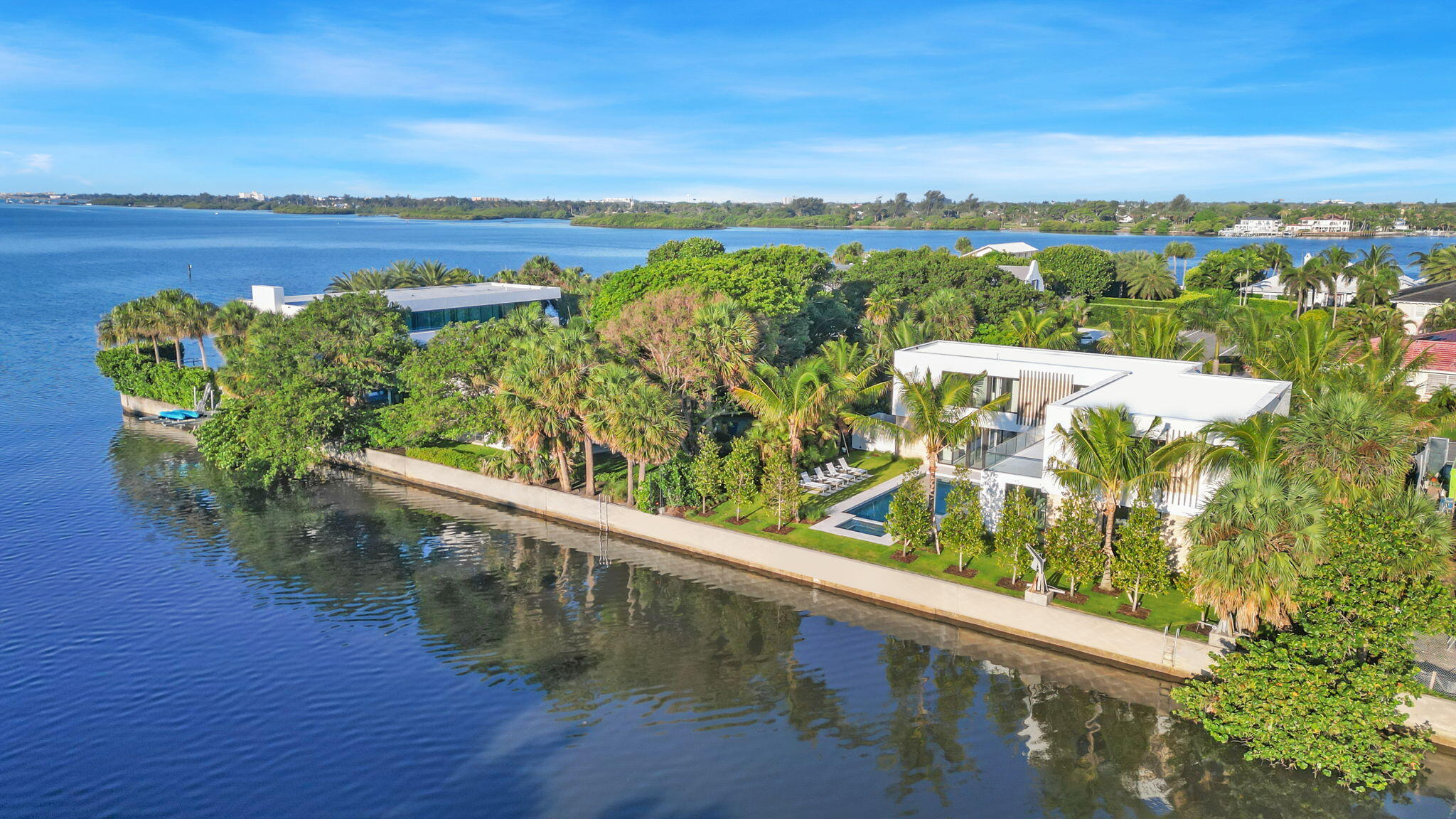 IBIS ISLE - Residential