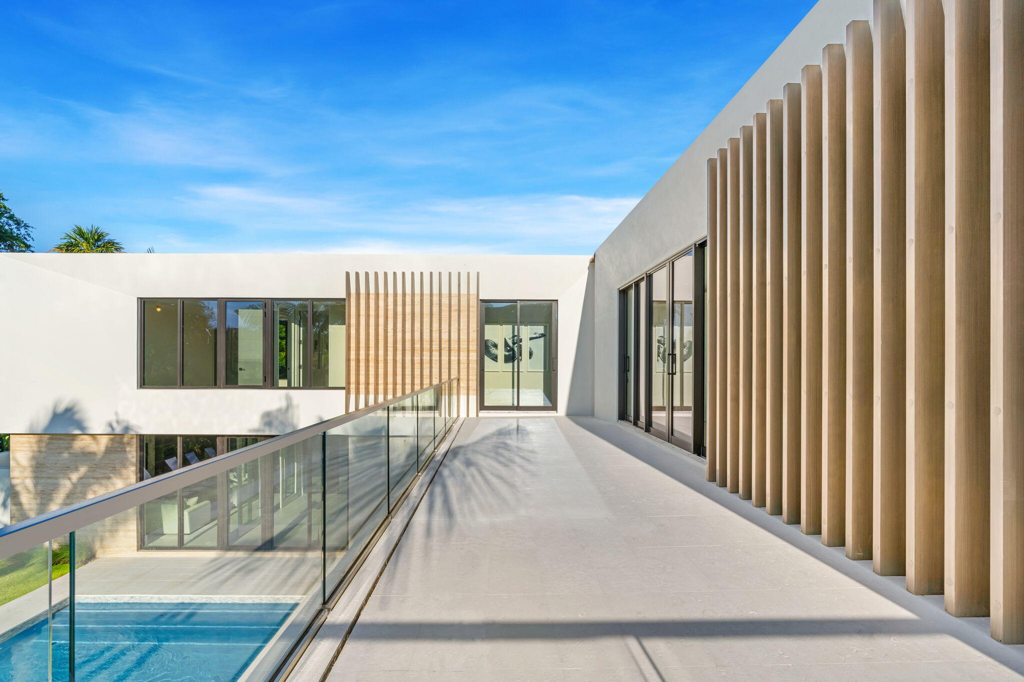 IBIS ISLE - Residential