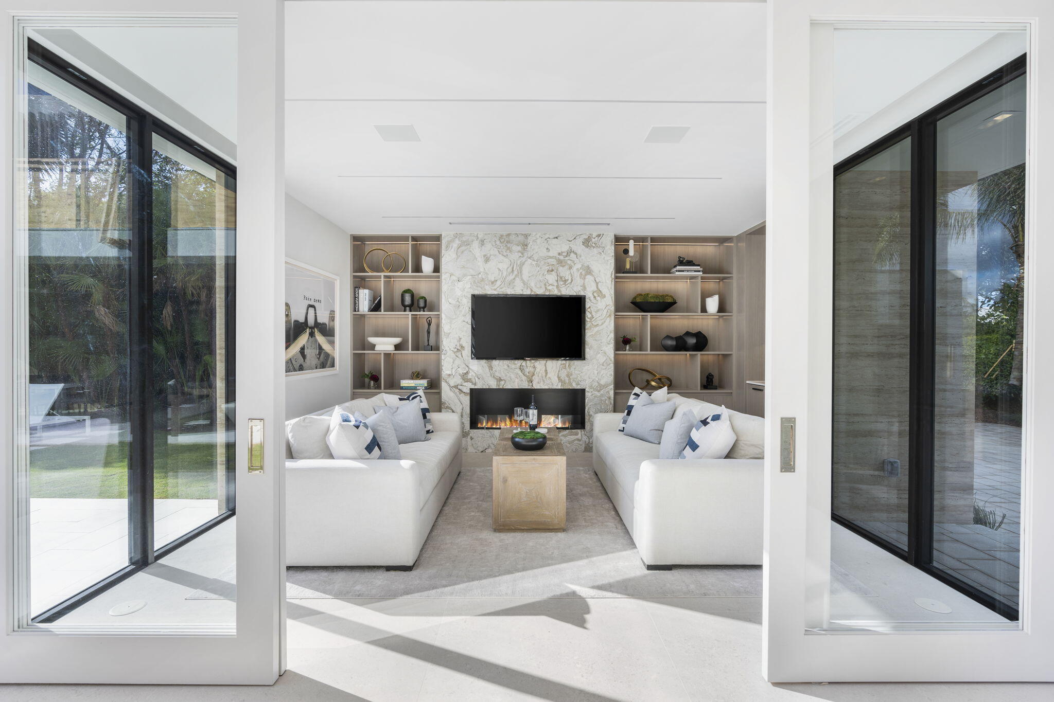 IBIS ISLE - Residential