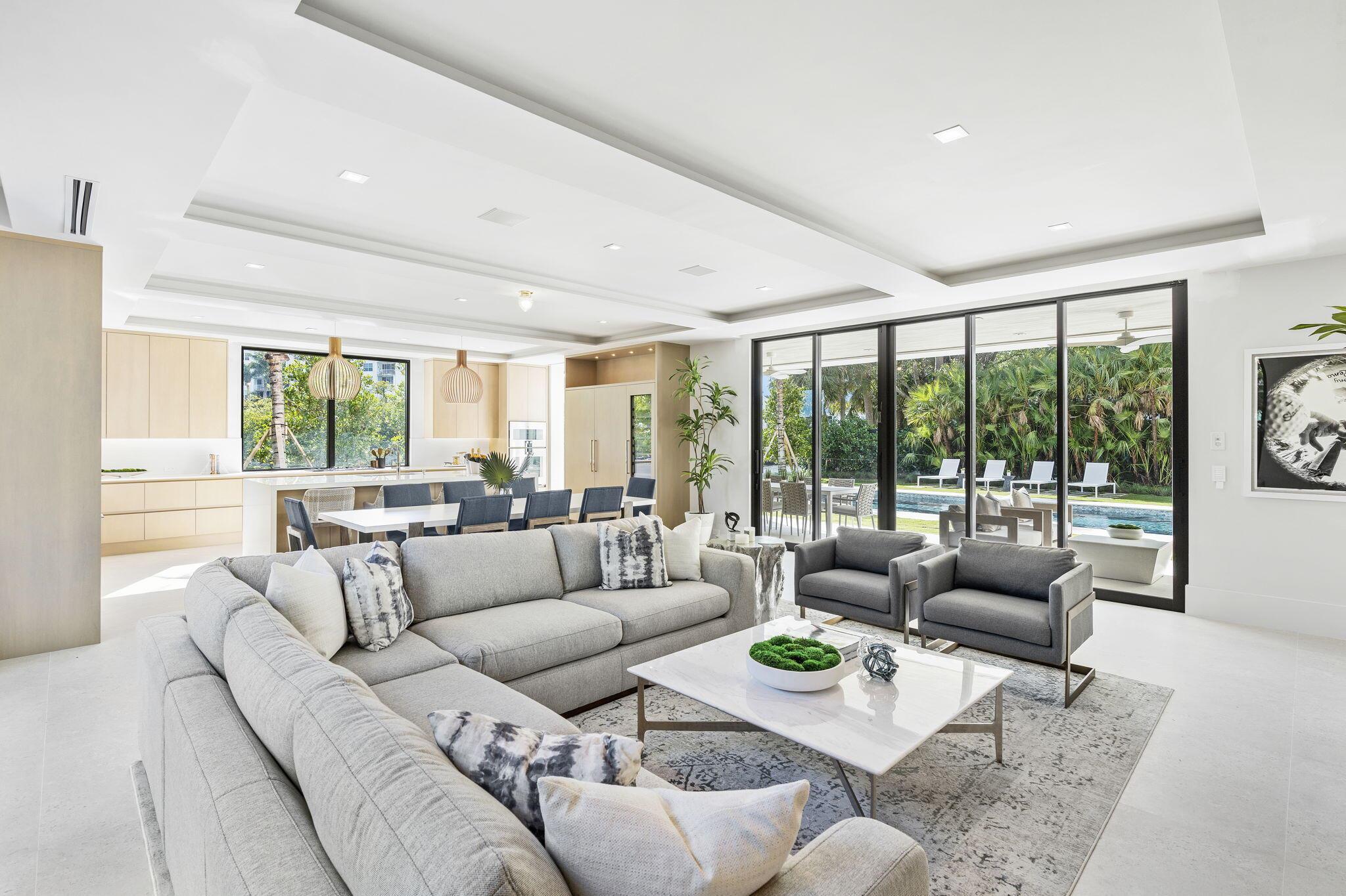 IBIS ISLE - Residential