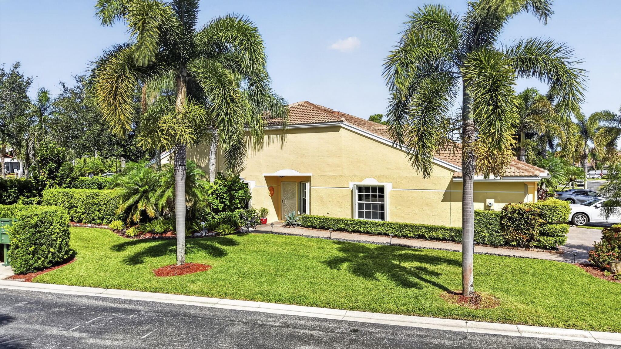 9461 Bridgeport Drive