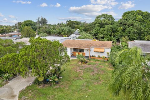 A home in Lantana