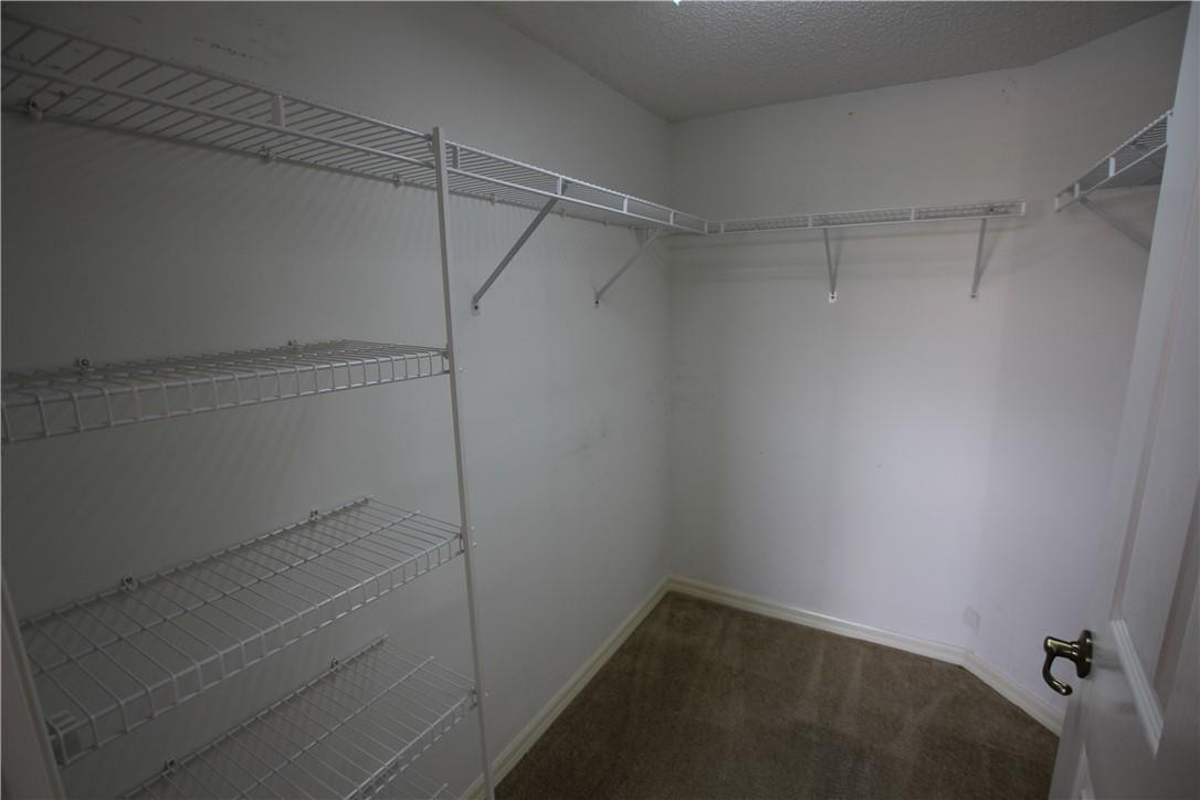 KINGS POINT - Residential