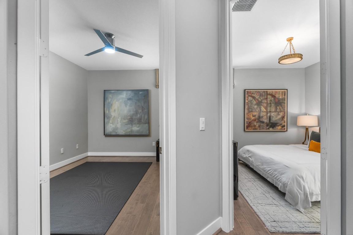 CROISSANT PARK TOWN HOMES - Residential