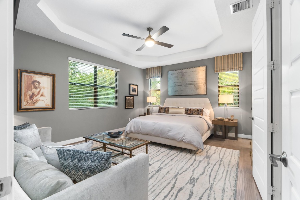 CROISSANT PARK TOWN HOMES - Residential