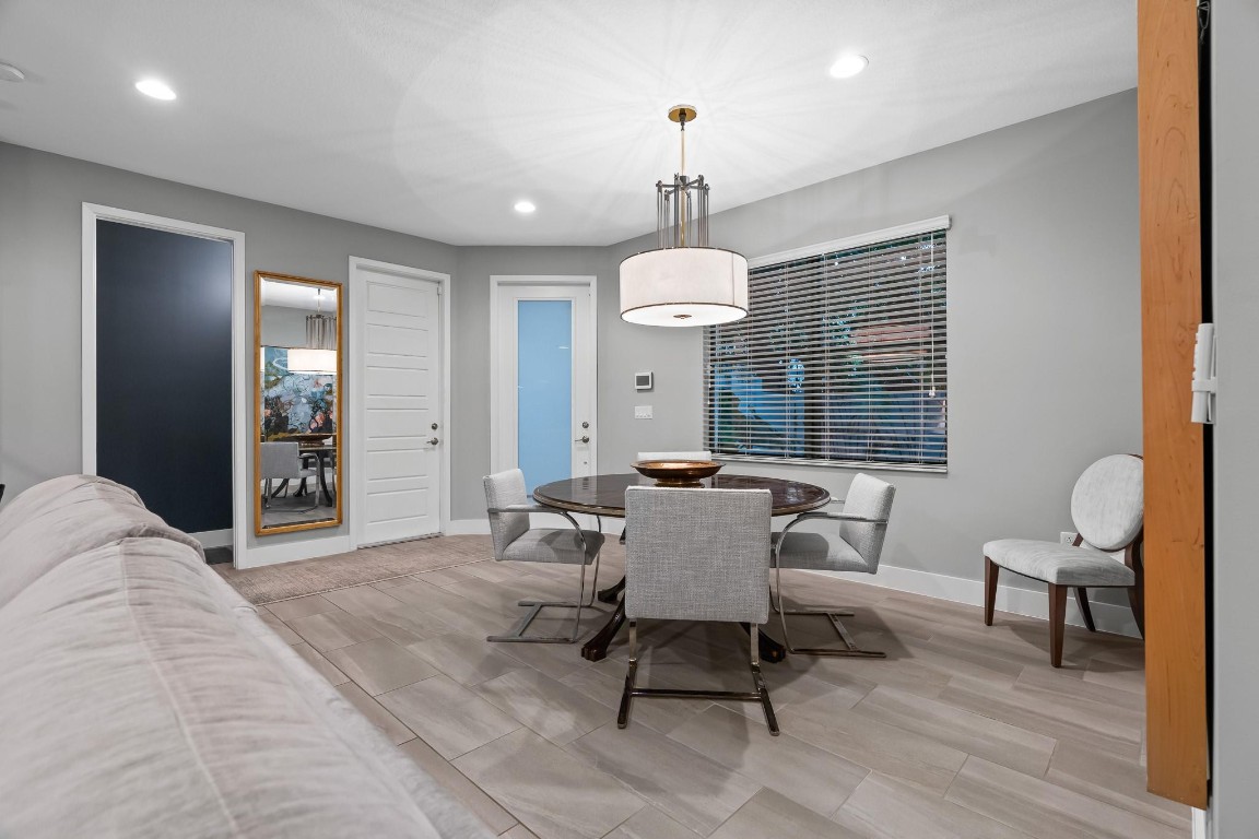 CROISSANT PARK TOWN HOMES - Residential