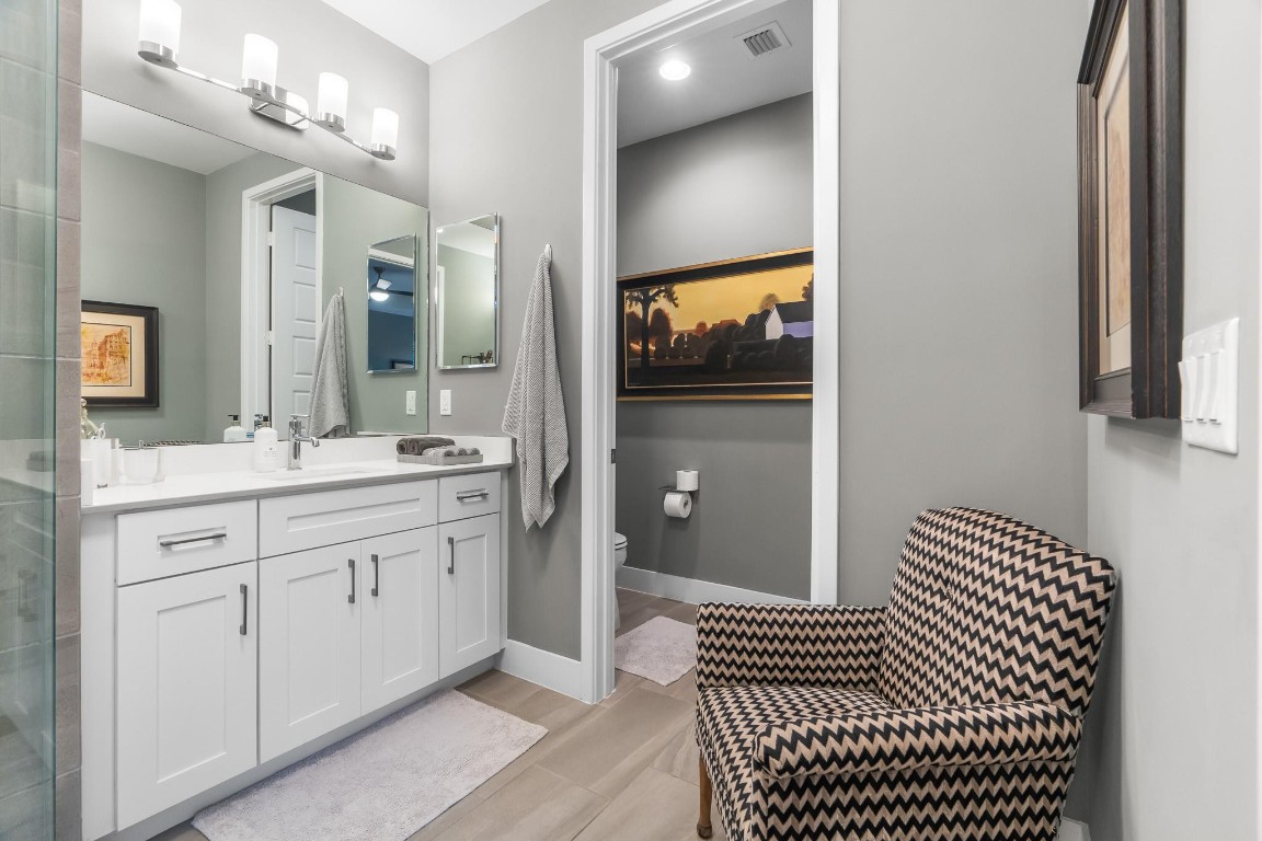 CROISSANT PARK TOWN HOMES - Residential