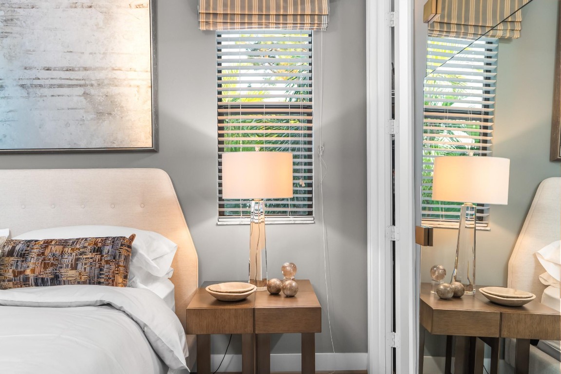 CROISSANT PARK TOWN HOMES - Residential