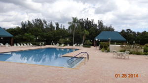 ABERDEEN / COVES - Residential