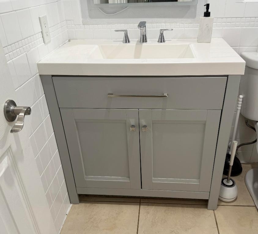 ORANGEBROOK GOLF APTS CONDO - Residential