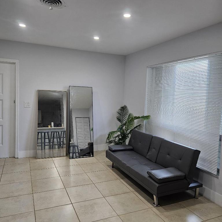 ORANGEBROOK GOLF APTS CONDO - Residential