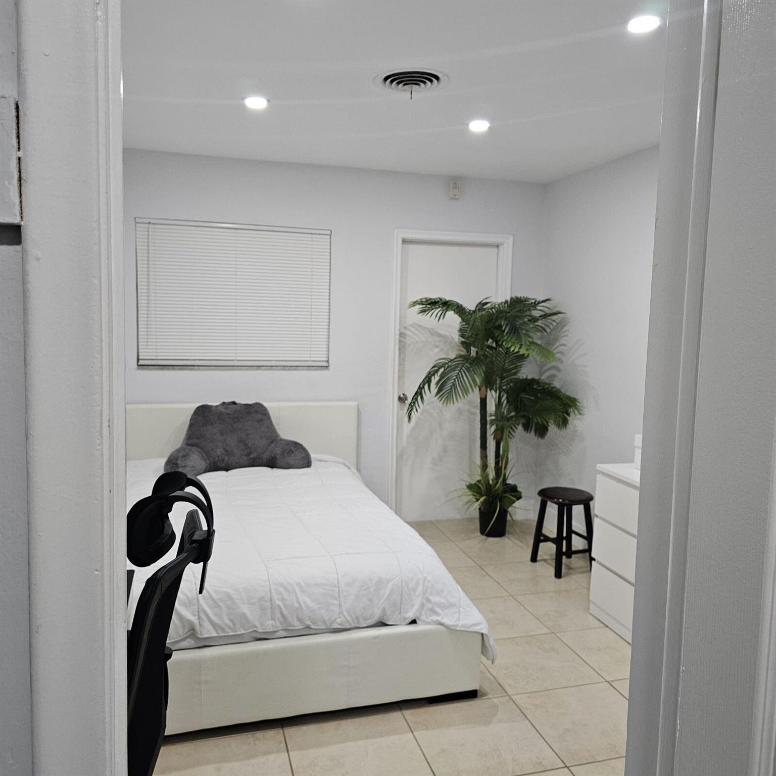 3600 Jackson Street 22