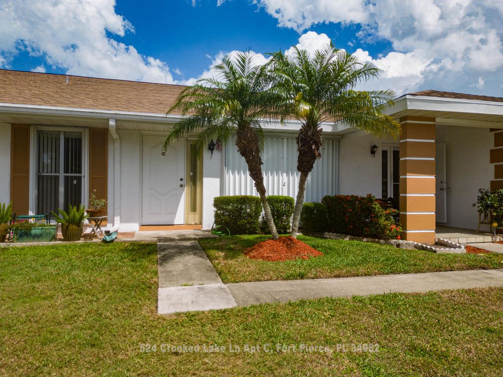 Photo of 524 Crooked Lake Lane #Apt C, Fort Pierce, FL 34982 (MLS # R10999005)