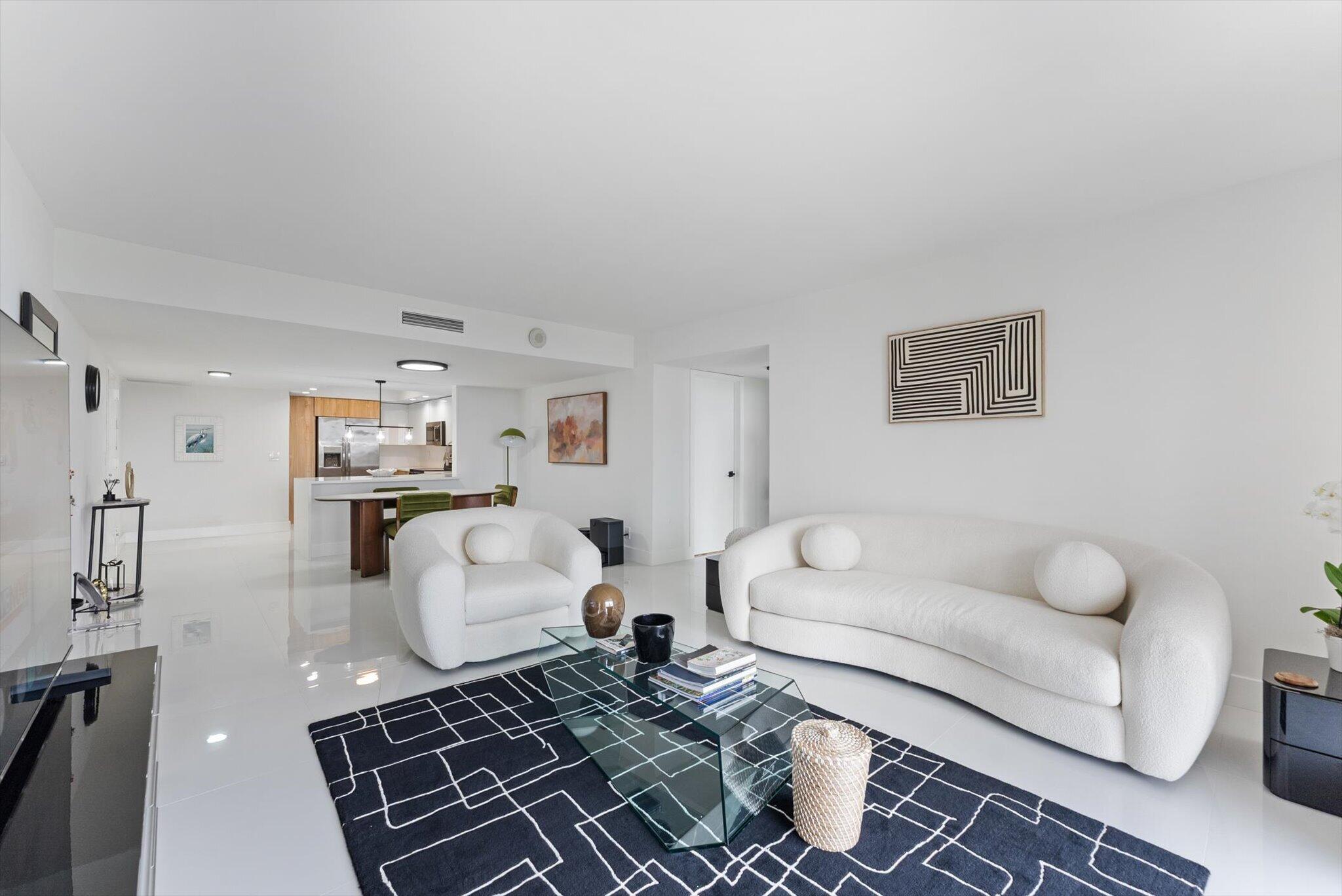 LANDS OF THE PRESIDENT CONDO 7 - Residential Lease