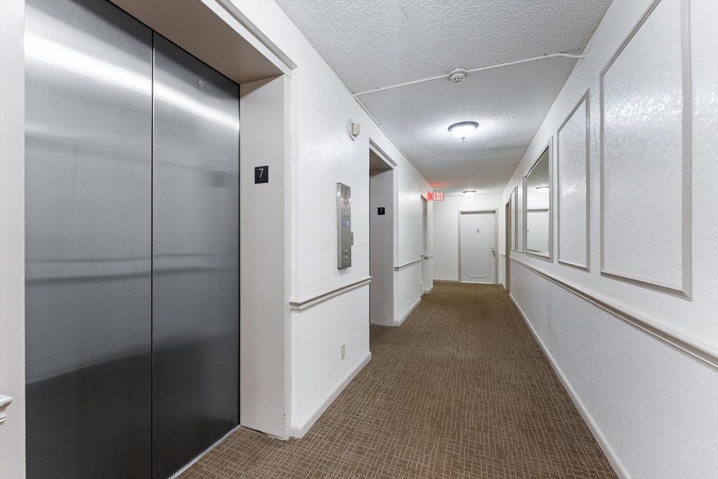 Photo of 2425 Presidential Way #704, West Palm Beach, FL 33401 (MLS # B26023317)