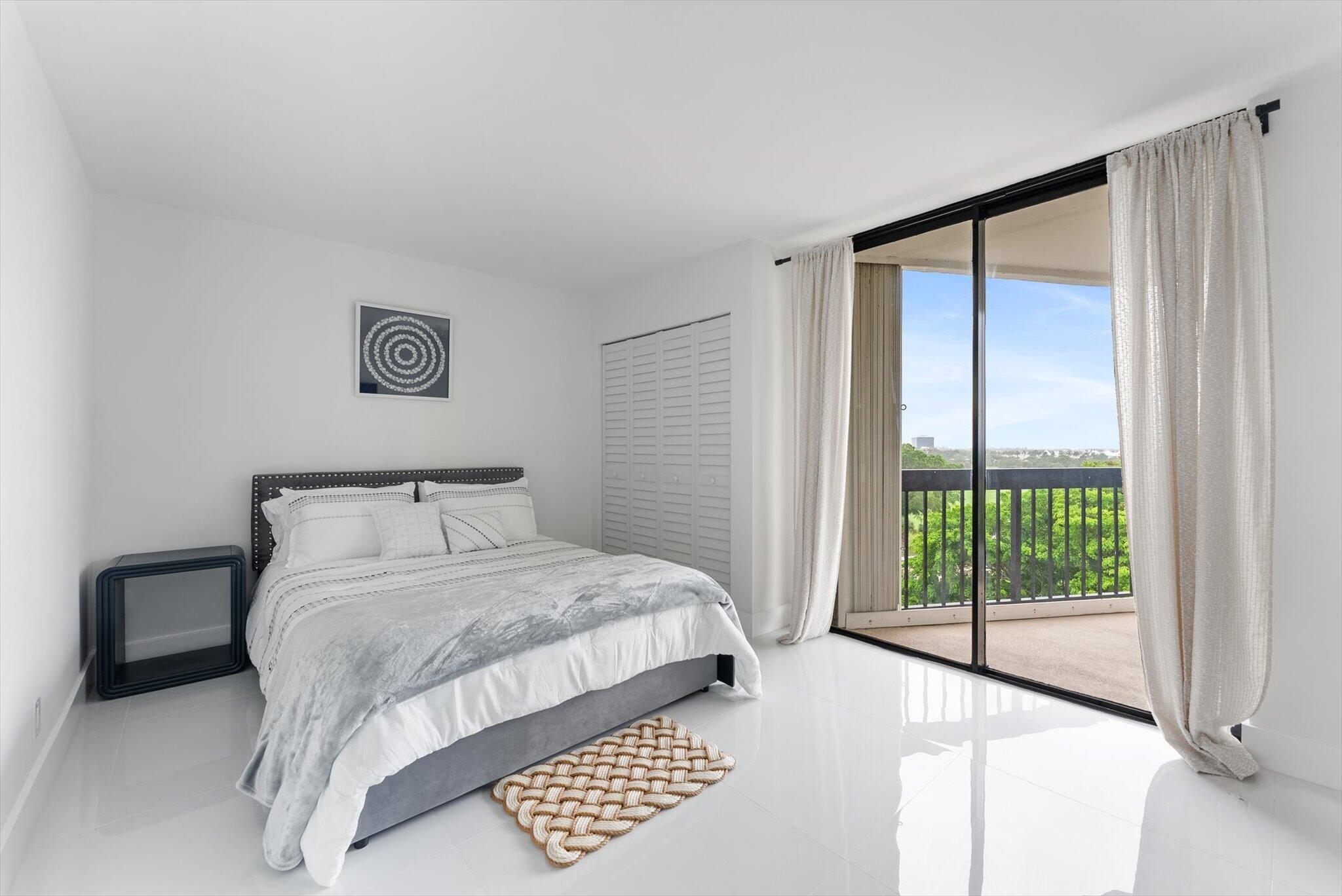 LANDS OF THE PRESIDENT CONDO 7 - Residential Lease