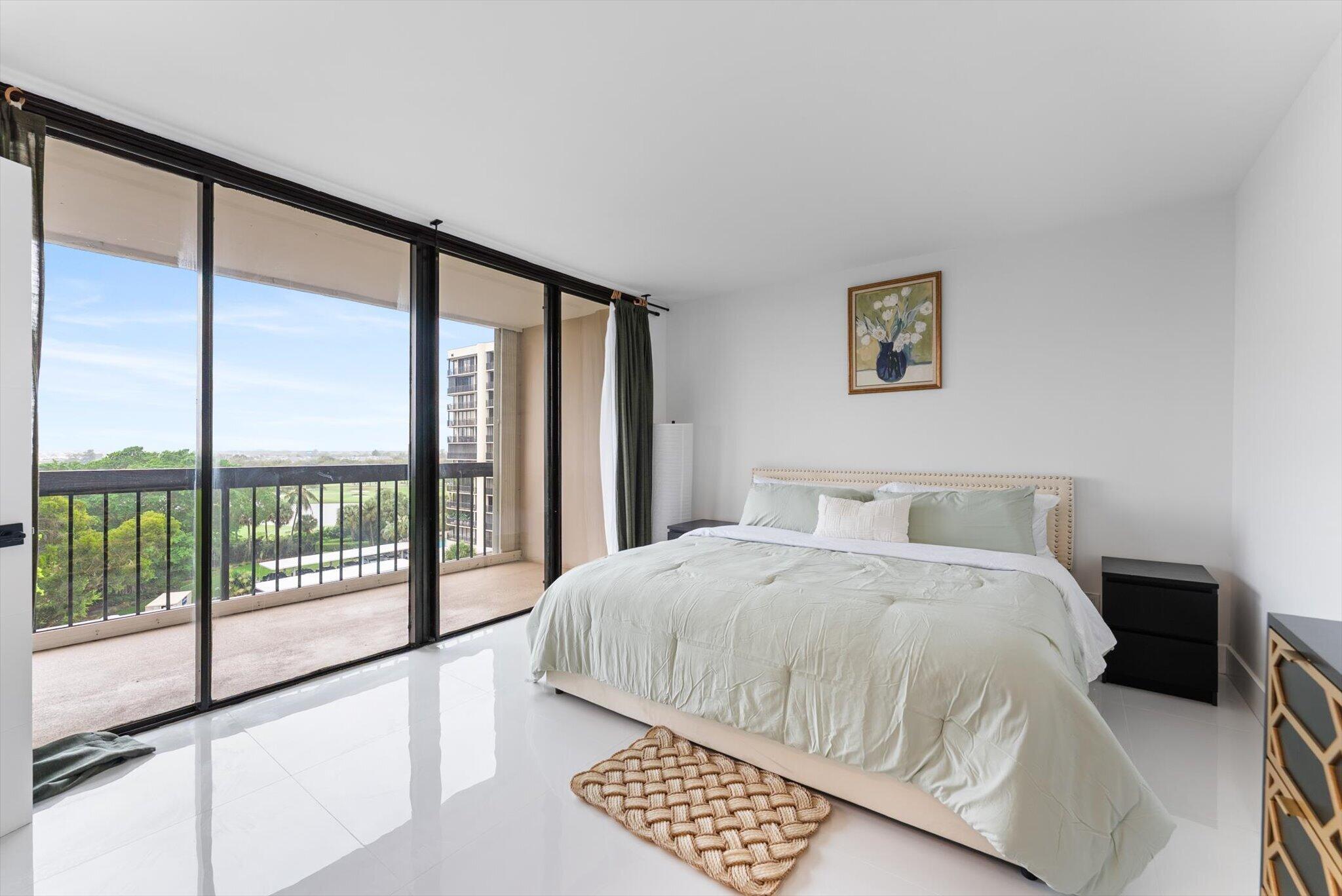 LANDS OF THE PRESIDENT CONDO 7 - Residential Lease