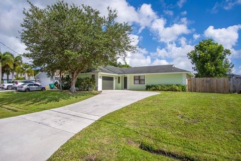 A home in Port St Lucie