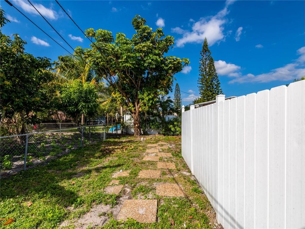 Tallman Pines 2nd Sec 43- - Residential