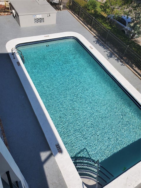 Photo of 1021 NE 24th Avenue #30, Pompano Beach, FL 33062 (MLS # F10421405)