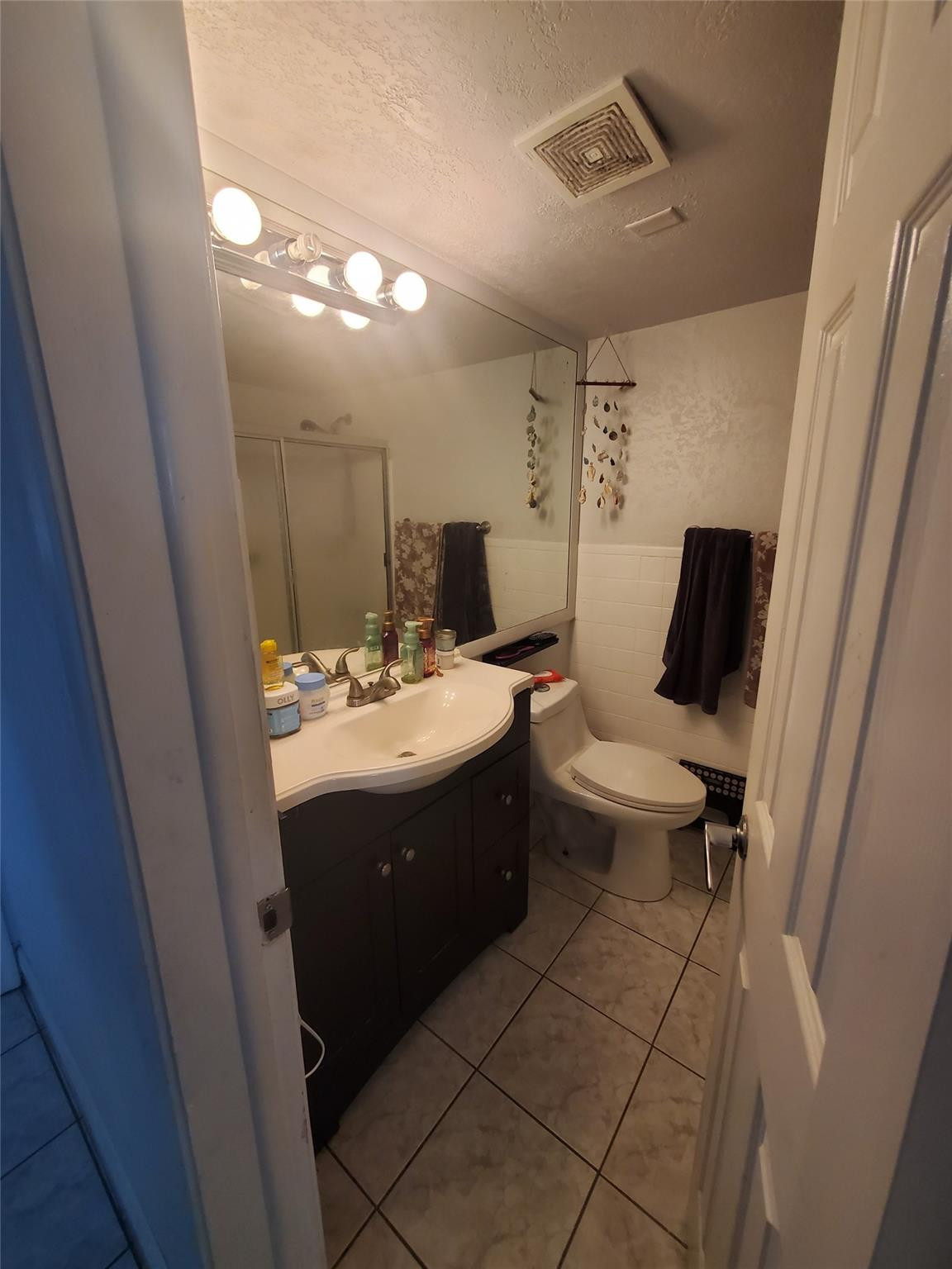 CARRIAGE LIGHT - Residential