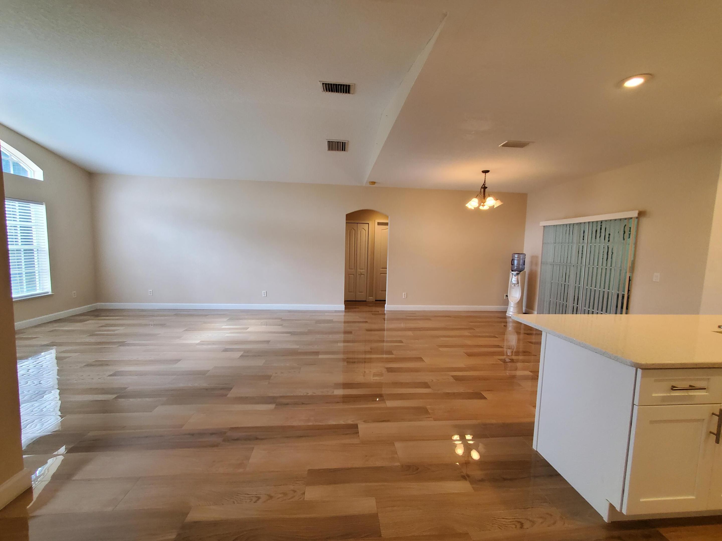 OLEANDER PINES - Residential