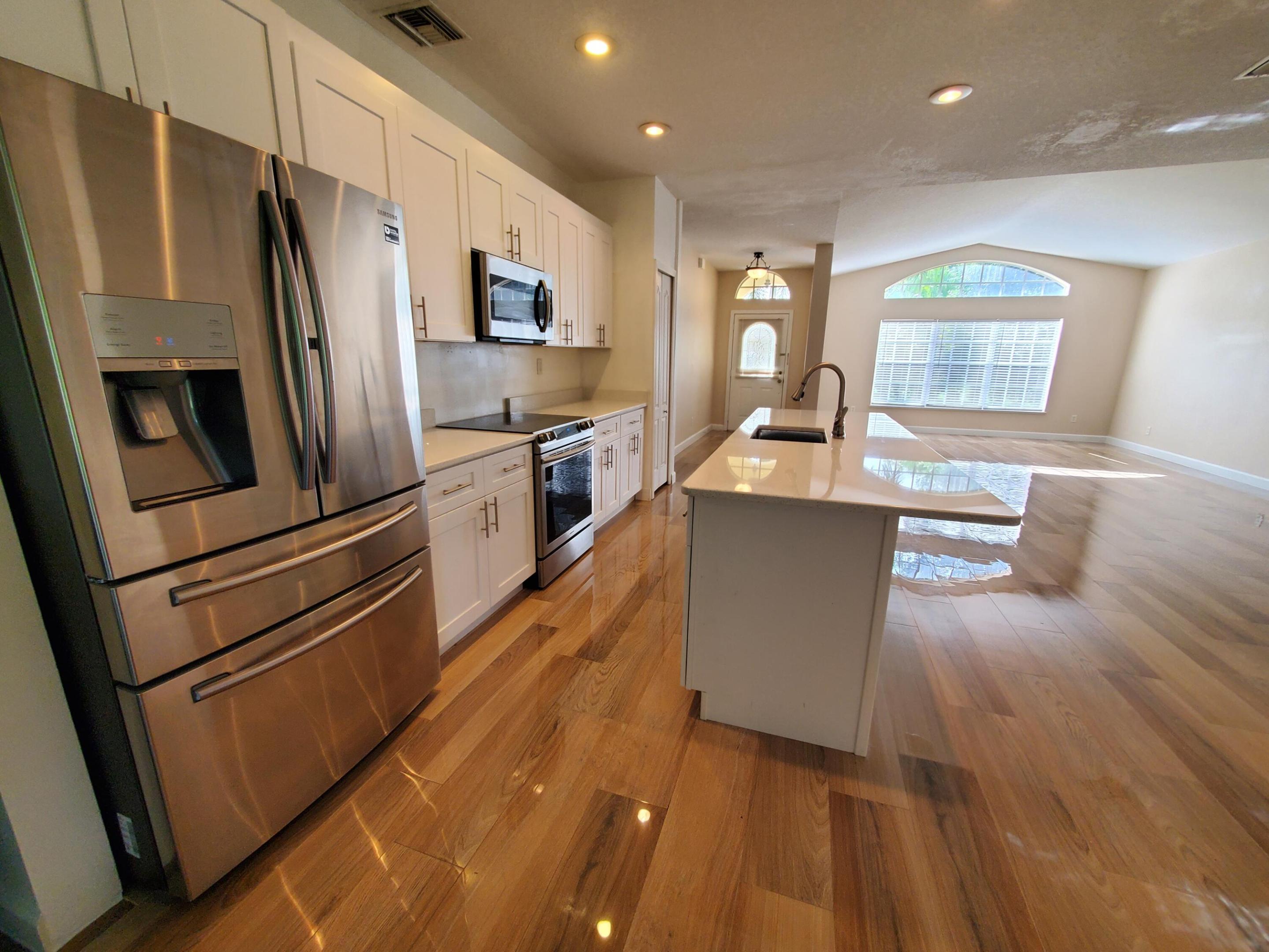 OLEANDER PINES - Residential